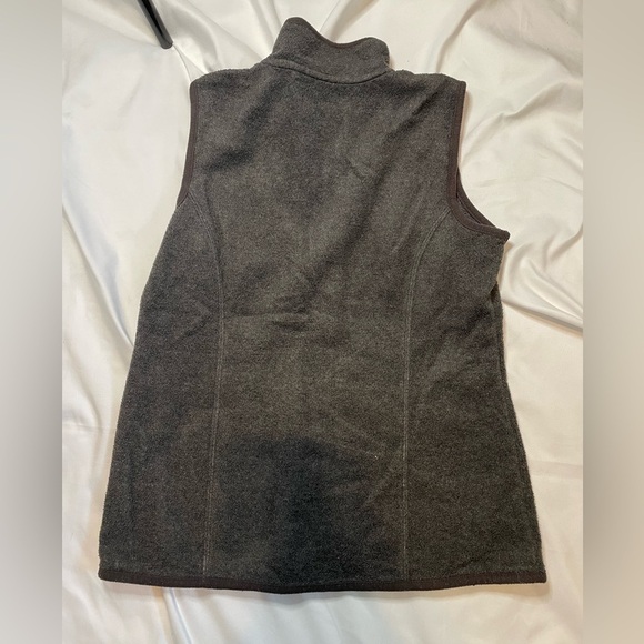 Karen Scott size PP (0-2) gray fleece vest - Picture 4 of 4